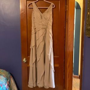 “Evenings by Carol Lin” size 8 floor length fancy dress